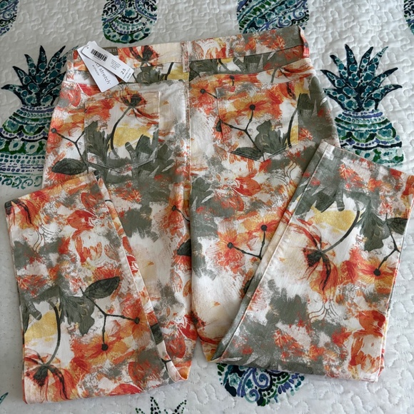 Chico’s Perfect Stretch Jeans~14 - Picture 9 of 9